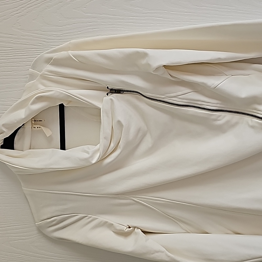Asymmetrical athletic jacket zip up